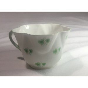 ROYAL YORK BONE CHINA IRISH SHAMROCK CLOVER TEA CUP ENGLAND (A)